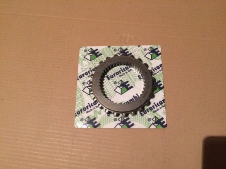 МУФТА ВКЛЮЧЕНИЯ ЗАДНЕГО ХОДА (ER) 9557 0998